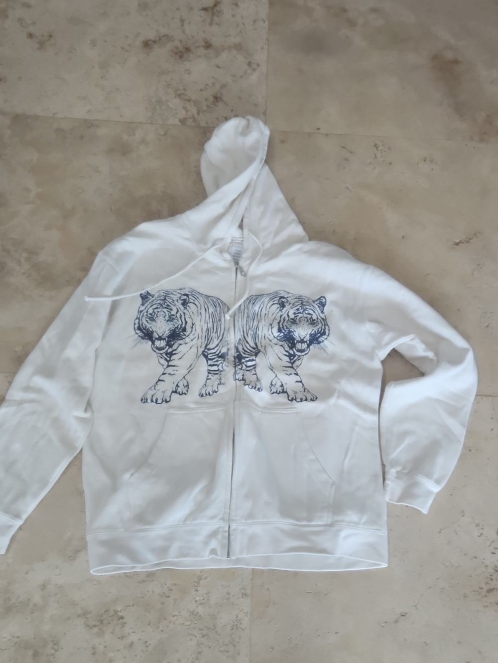 Urban Outfitters White Zip Hoodie with Twin Tiger Graphic Small/medium